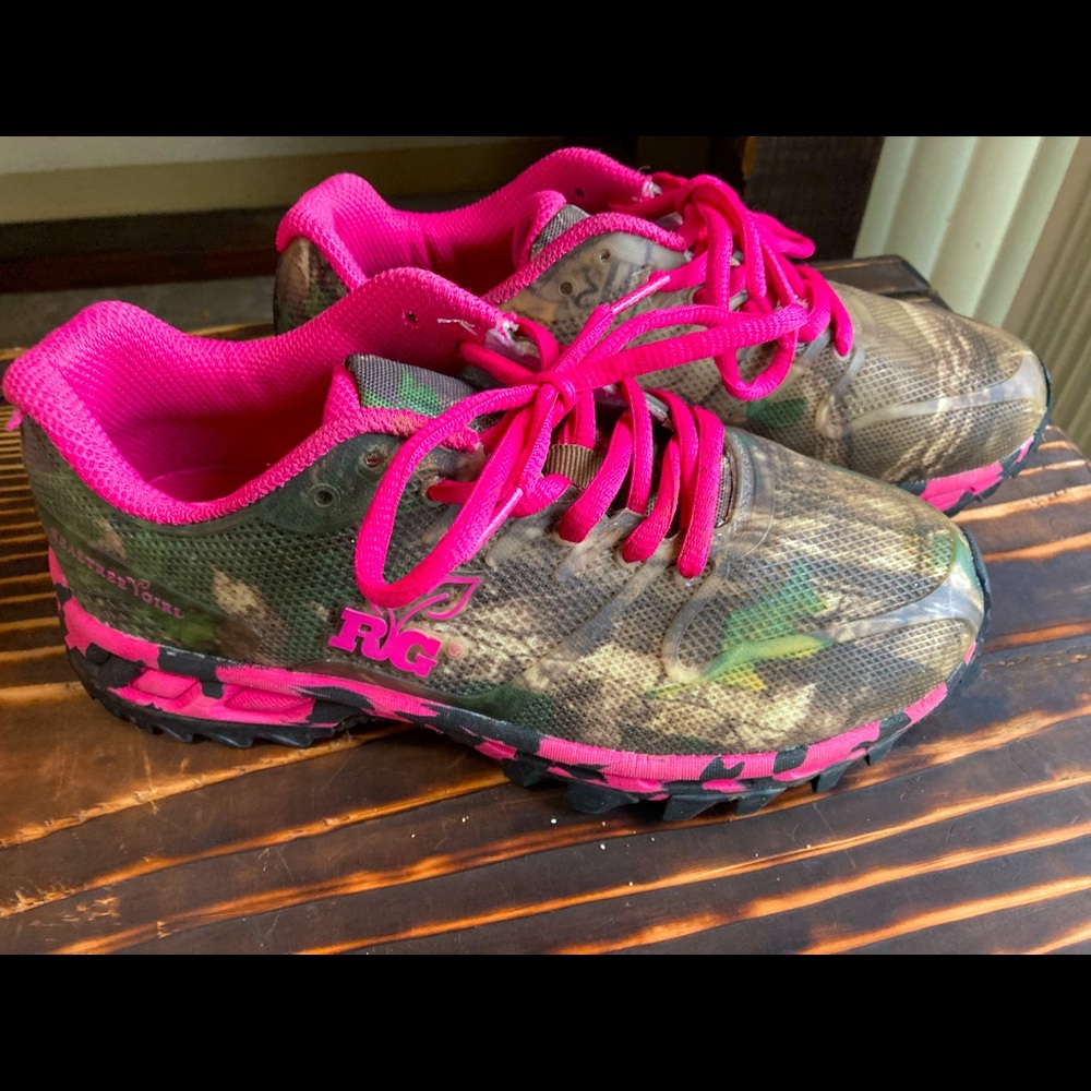 RealTree Girl Hiking Tennis Shoes Youth 4.5